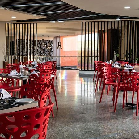 Comfort Inn Irapuato Εξωτερικό φωτογραφία
