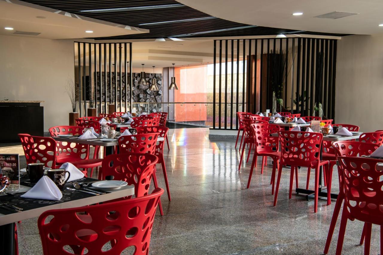 Comfort Inn Irapuato Εξωτερικό φωτογραφία