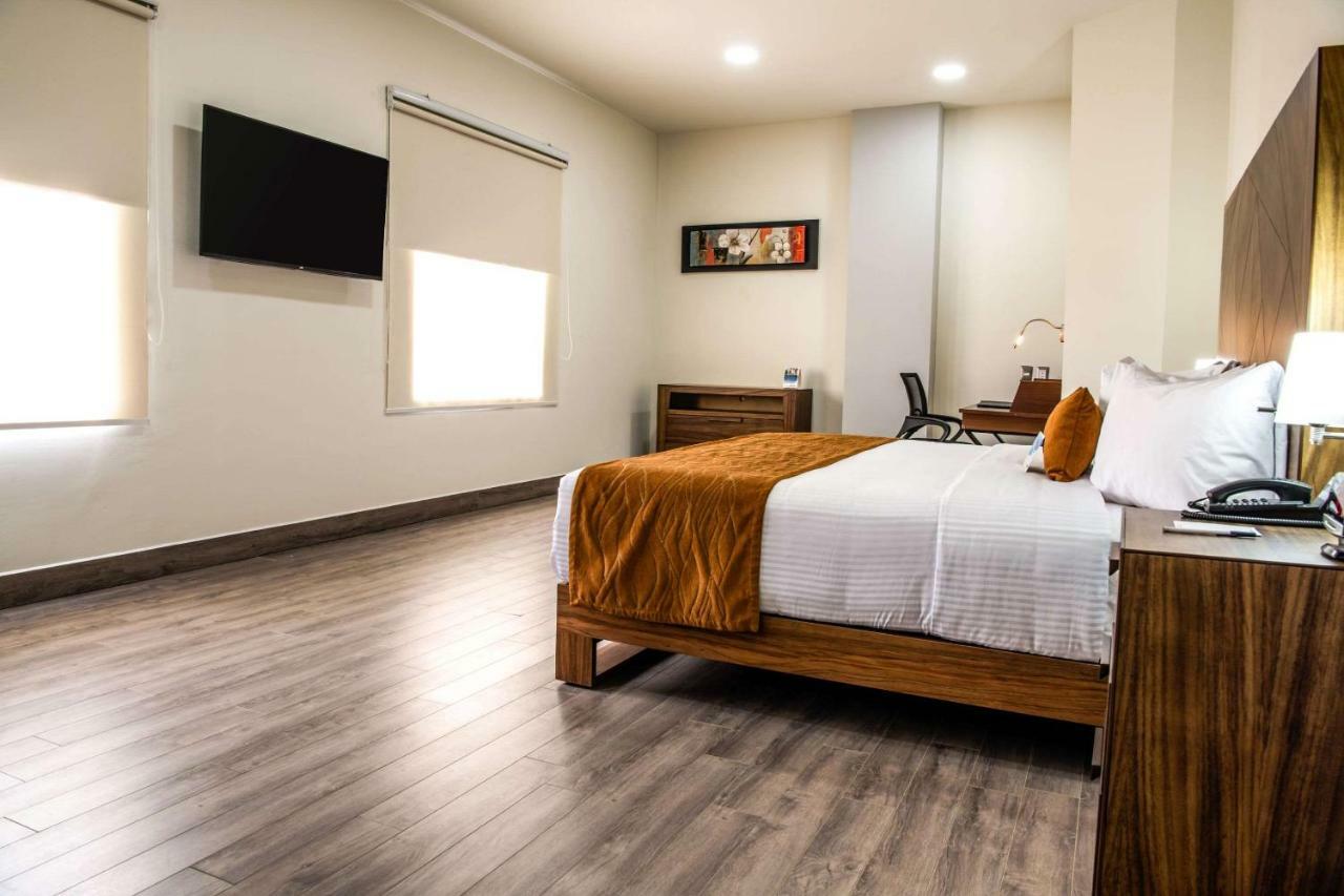 Comfort Inn Irapuato Εξωτερικό φωτογραφία