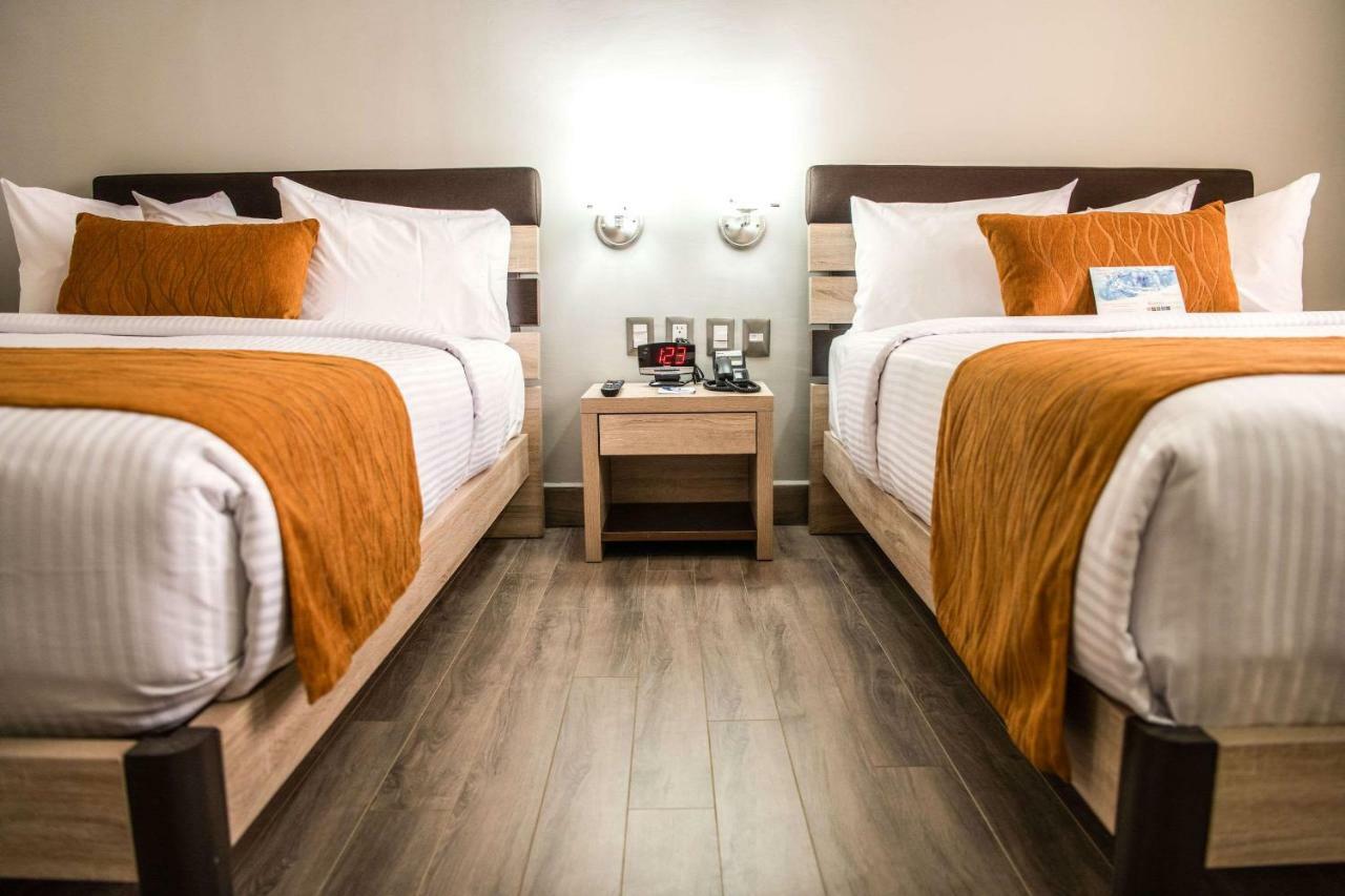 Comfort Inn Irapuato Εξωτερικό φωτογραφία